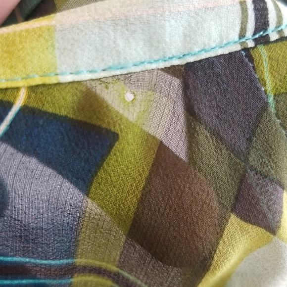 DONATING 2/1 KENSIE 100% SILK PRINT BUTTON BLOUSE. - Picture 8 of 8